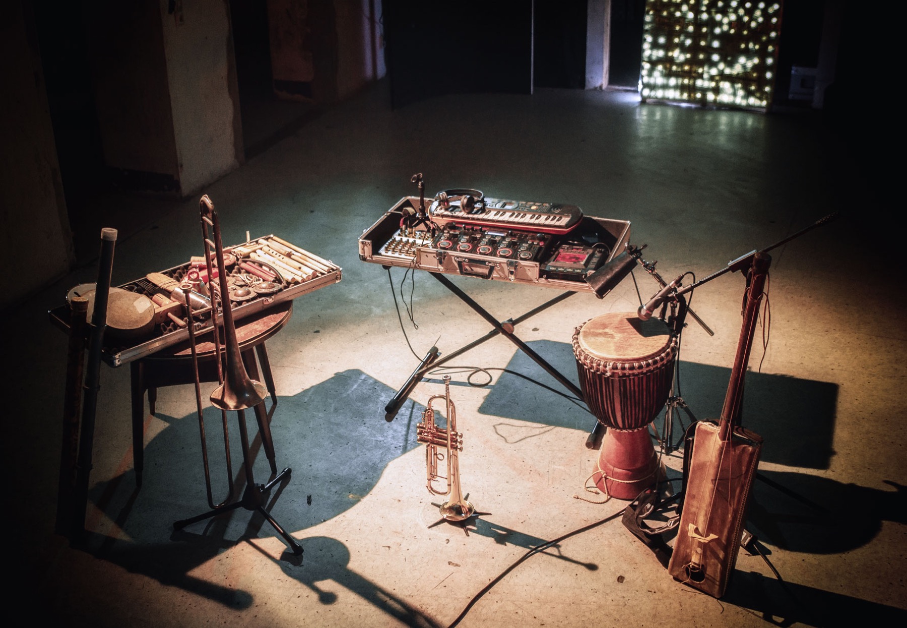 Instrumentarium und Live-Looping-Setup für individuelles Coaching