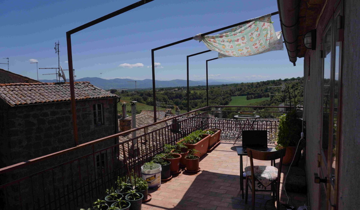Terrasse in Porano als ruhiger Arbeitsort