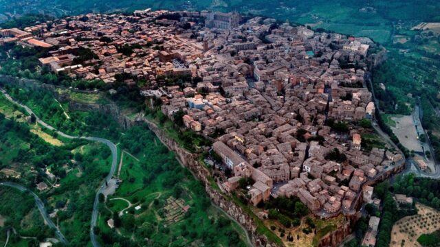 292518300_10158705781212039_211331031972367252_n